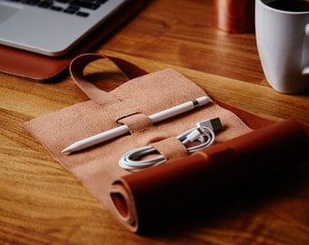 Adjustable Cable and Cord Wrap Organiser with Pocket tool roll Cable tidy