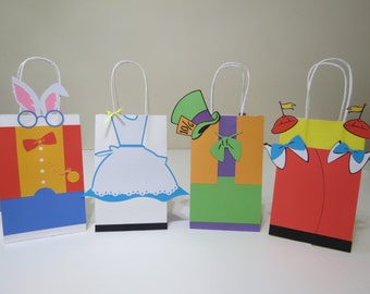 Alice in Wonderland Inspired Goody Bags (8 Characters 8.25" x 5.25")