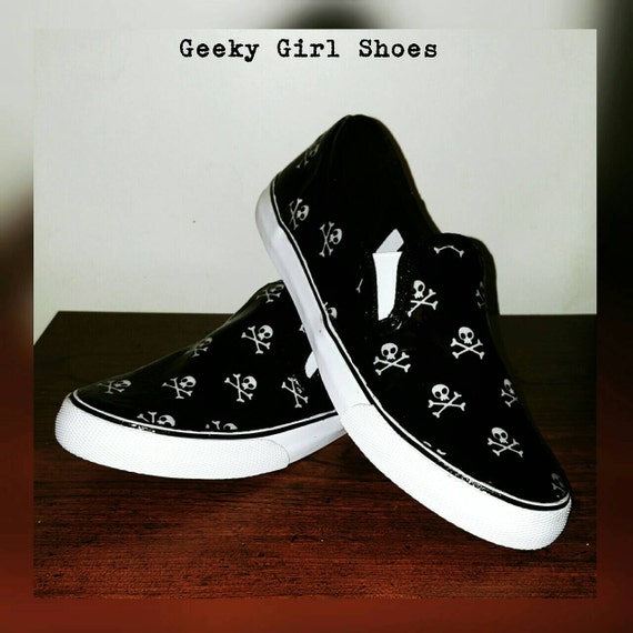 Skull & crossbones shoes by GeekyGirlShoes on Etsy