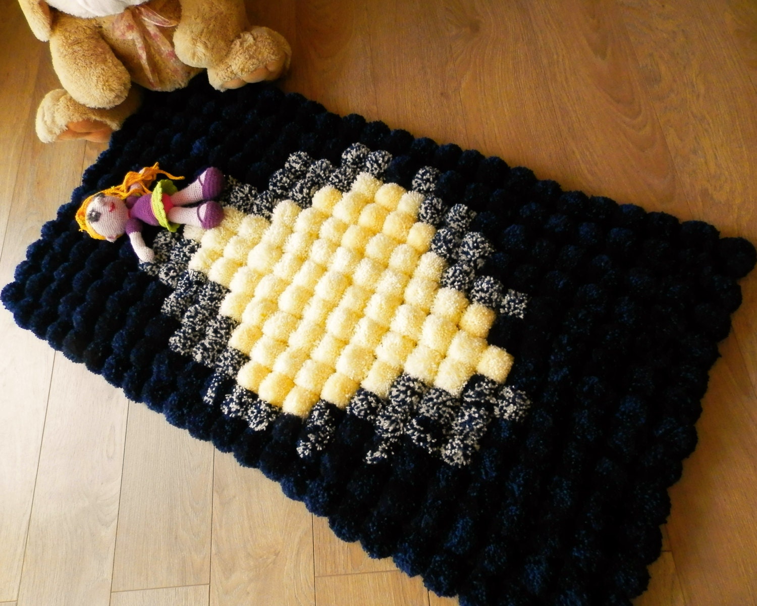 EXCLUSIVE Pom pom rug/handmade bathroom mat/home decor/pom pom