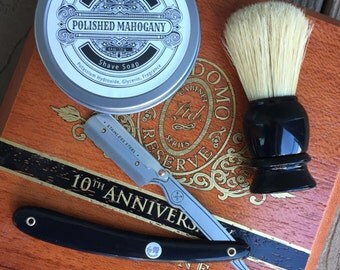 Black Straight razor Kit w/shave brush and Soap. For Him. For Men. Groomsmen Gifts, Birthday Gift For Him, Groomsmen Gift. Personalized Gift