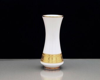 Rare Porcelain Vase with 24k Gold Decor Johann Seltmann Bavaria Vohenstrauss WGP Vintage