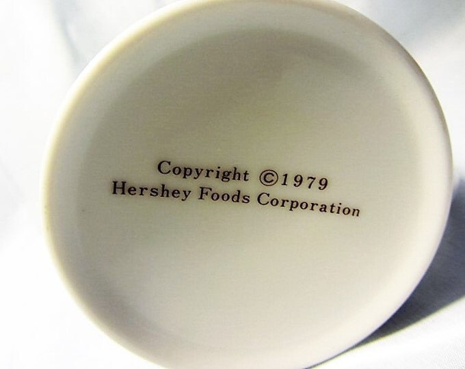 1979 Hershey's "A Kiss For You" Collectible Hot Chocolate Mug, Coffee, Tea, Coco Mug, Hershey's Ceramic Mug, Gift Mug, LIKE NEW Hershey Mug