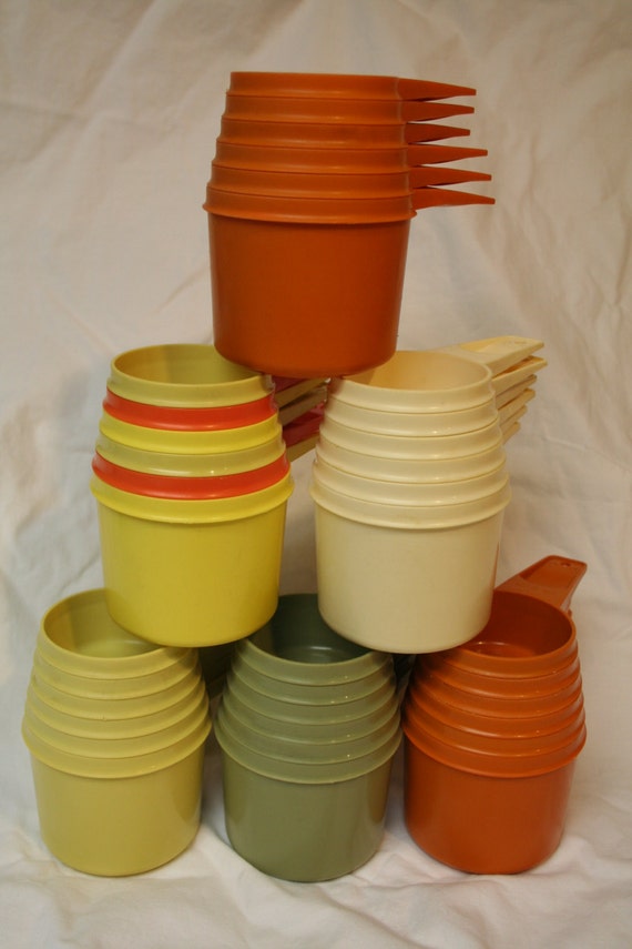 Vintage Tupperware Measuring Cups Set of 6 Almond by artzybitz
