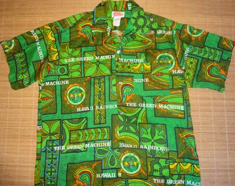 Mens Vintage 70s University Of Hawaii Football Hawaiian Aloha Shirt - XL - The Hana Shirt Co