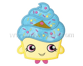 Kawaii Cupcake Applique Design