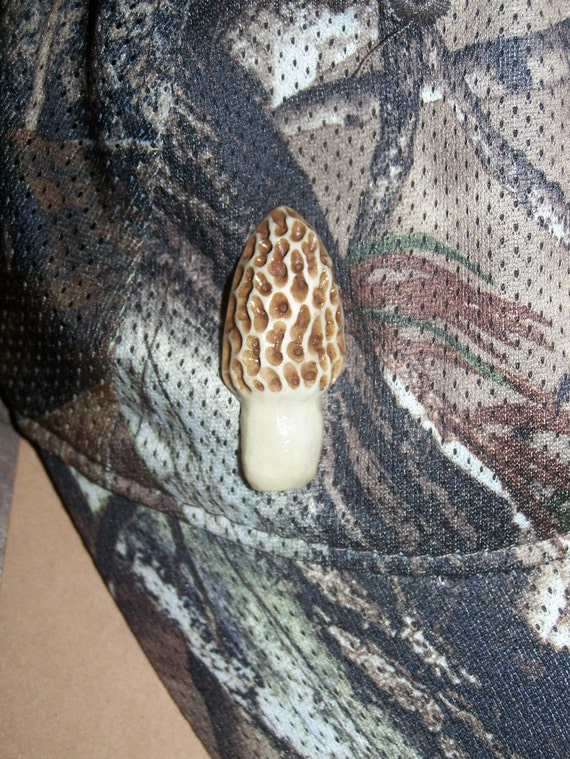 morel mushrooms/decoys/hat pins/deer antlers/folk