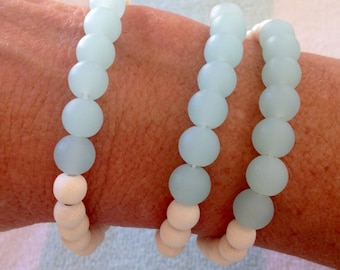 cultured sea glass bracelet , beach bracelet , beachcomber sea glass jewelry , beach jewelry