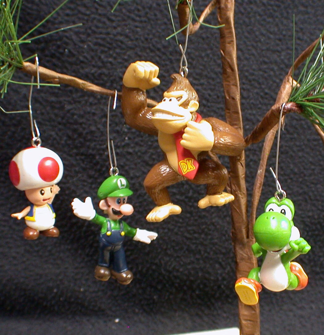 donkey kong luigi yoshi christmas tree ornament set 4 piece donkey kong luigi yoshi christmas tree ornament set 4 piece