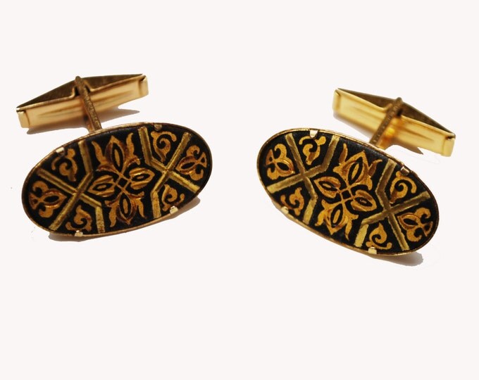 Damascene oval Cuff links - gold and Black Etched enameling - vintage cufflinks