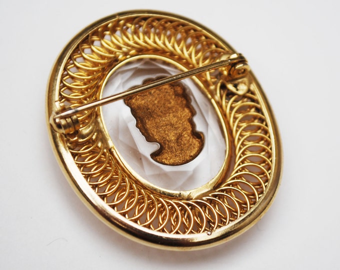 intaglio cameo Brooch - reversed Carved - Roman bust with Gold plated twisted Coil wire - Crystal pin