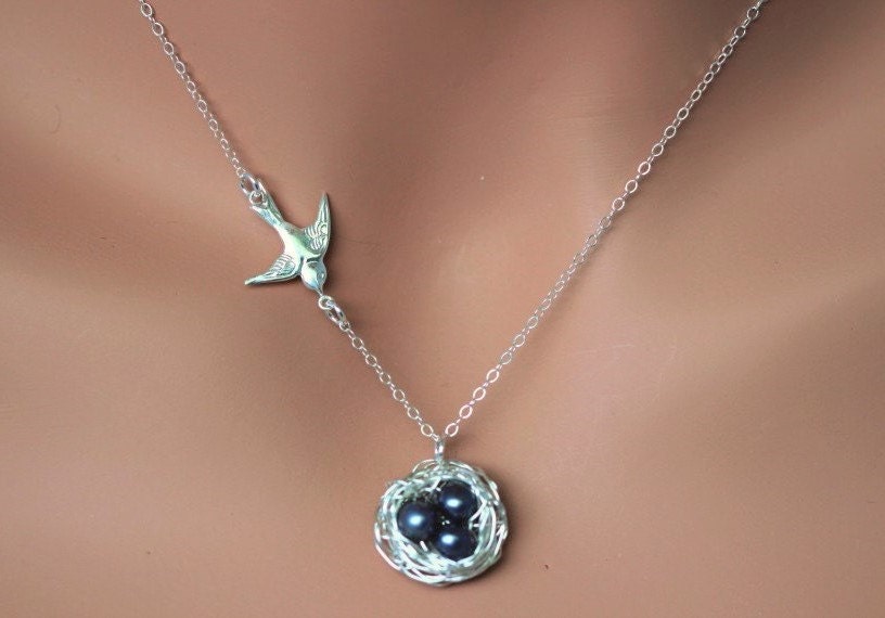 Three Eggs Sterling Silver Birds Nest Necklace. Freshwater