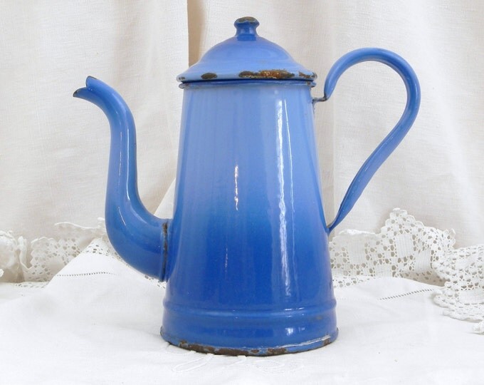 Antique 2 Tone Blue Enamelware Cafetière / Coffee Pot / French Country Decor / Retro Vintage Home Interior / kitchenalia Cottage Kitchen