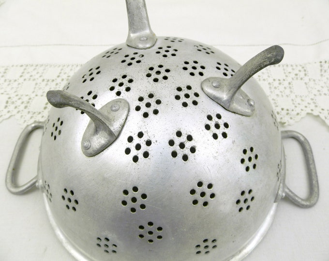 Vintage French Metal Colander, Kichenalia, French Country Decor, Cottage, Retro Home Interior, Kitchenware, Strainer, Vintage Kitchen, Cook