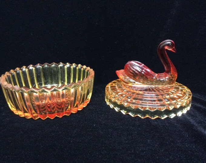 Jeannette Glass Swan Vanity Powder Box with Lipstick Holder Amberina