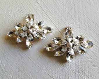 Gorgeous pair of diamante and pearl diamond shape bridal wedding shoe clips