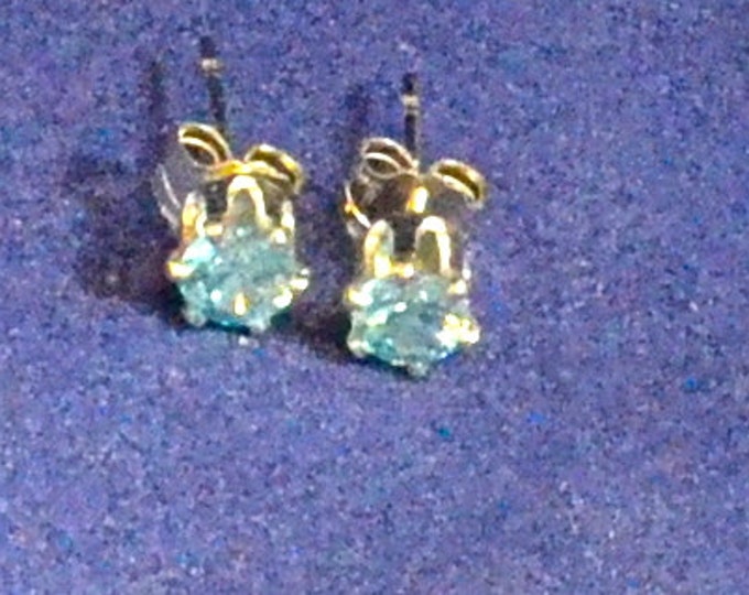 Blue Zircon Studs, 4mm Round, Natural, Set in Sterling Silver E941