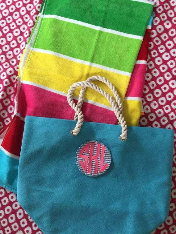 Teacher Gift, graduation Gift, monogrammed bag and towel.