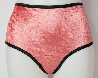 Velvet high waist lingerie in flamingo