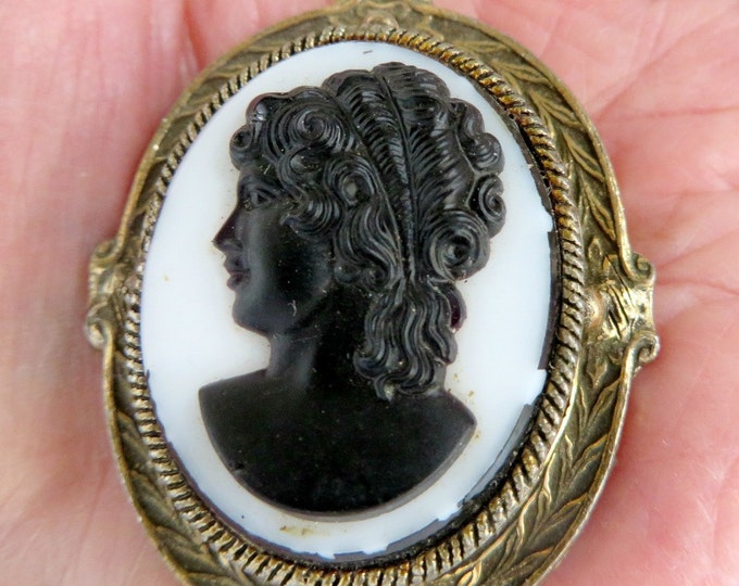 Vintage Cameo Brooch, Black & White Cameo Pendant, Gold Tone Pin-Pendant