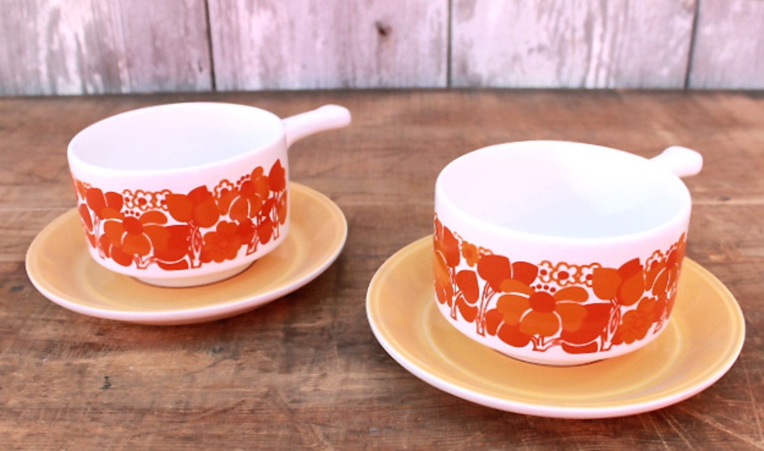 Vintage soup bowls orange white 70s by WollariumsVintage on Etsy