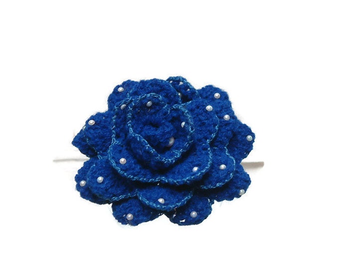 crochet rose brooch, crochet rose pin, flower brooch pin, crochet brooch, handmade brooch, fiber brooch, crocheted brooches, brooch