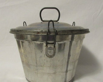 Tin Jello Mold, Bread Pudding Mold, Cake Mold, Shabby, Farmhouse, Cottage, Kitchen Decor, 1950's