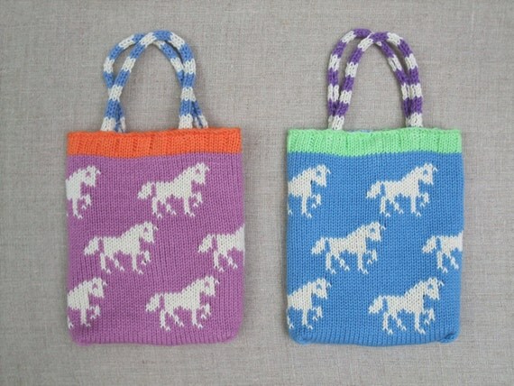 Childrens knitted bag