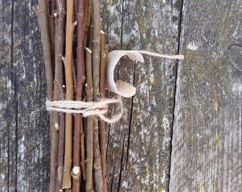 willow branches wood sticks bundle of tree twigs natural wooden rustic home decor fall autumn decoration primitive country cottage style
