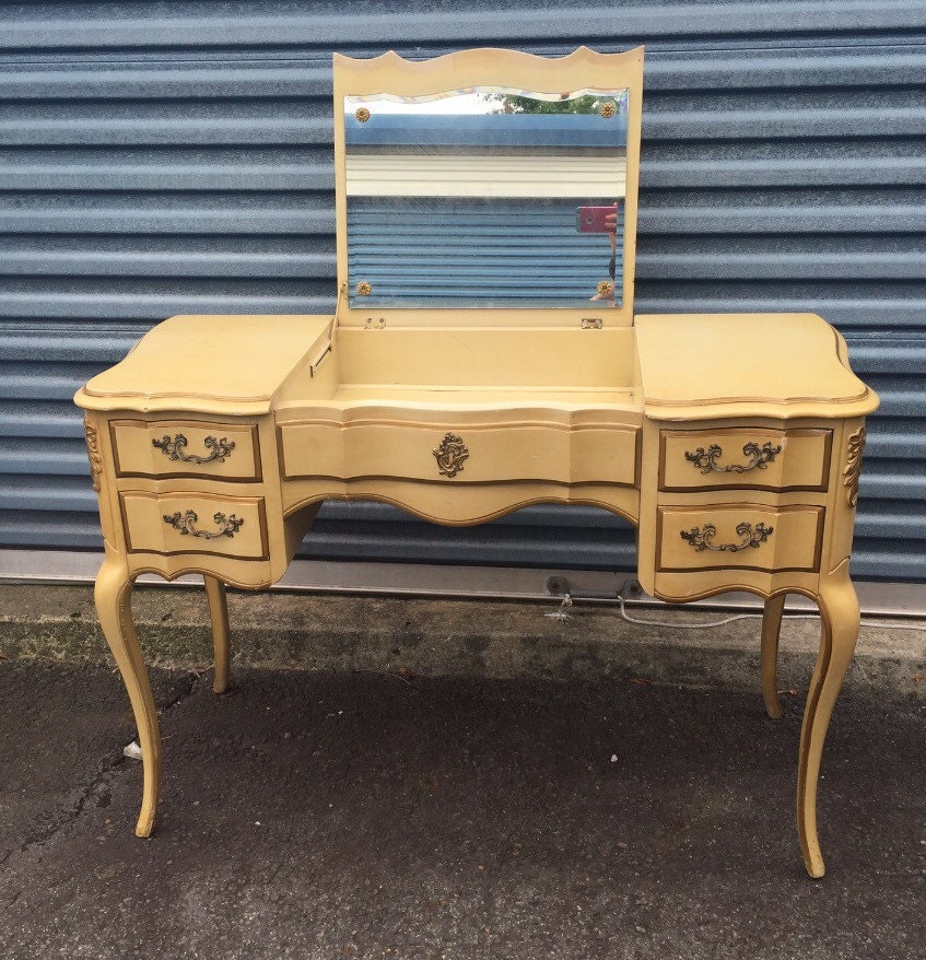 Vintage French Provincial Vanity with pop up mirror