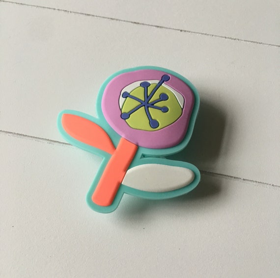 Flower shape pencil sharpener OV01