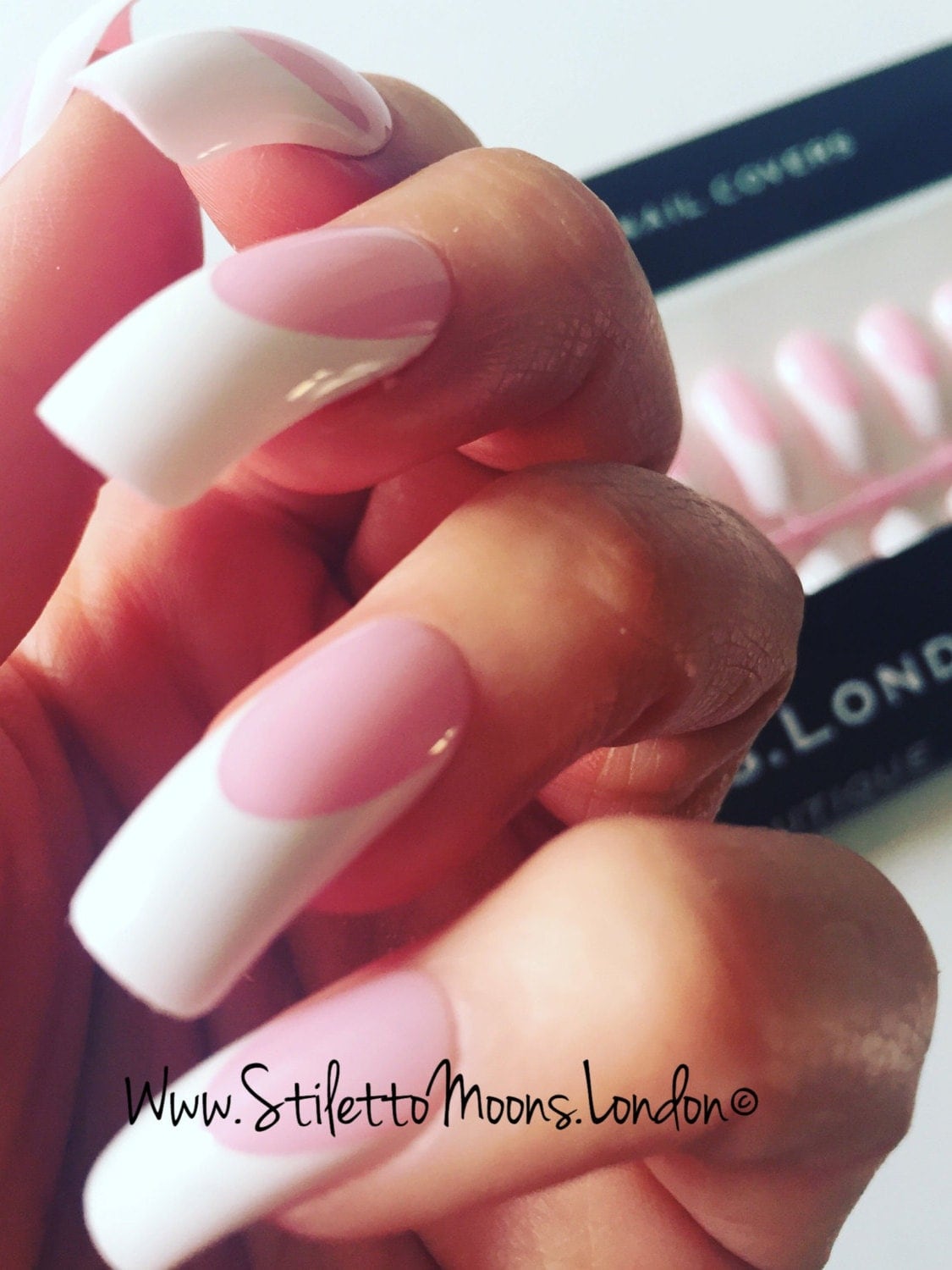 Shiny pink French Manicure long curve false nails 24 pieces