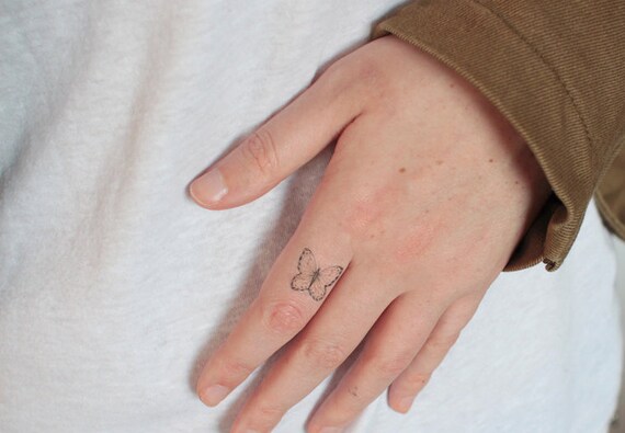 Small butterfly tattoo / Summer Tattoo / fake tattoo / black