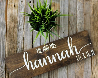 Custom Mr and Mrs Sign| Custom Name Sign| Wedding Gift| Housewarming Gift| Painted Wood Sign| Custom Wood Sign| Rustic Home Decor