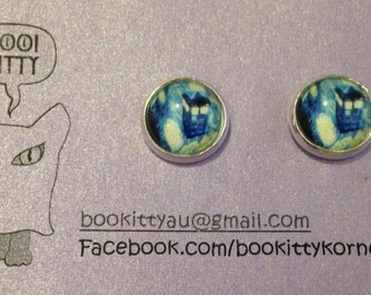 Doctor Who Starry Night Tardis Silvertone Stud Earrings 12mm
