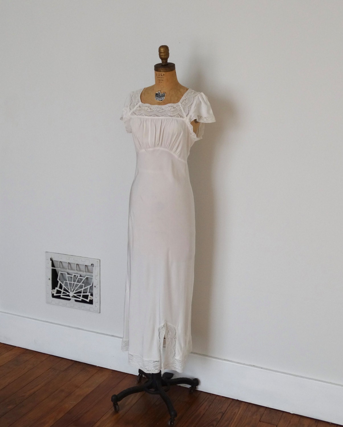 Vintage 1940s Nightgown 40s Lace Lingerie The Martha