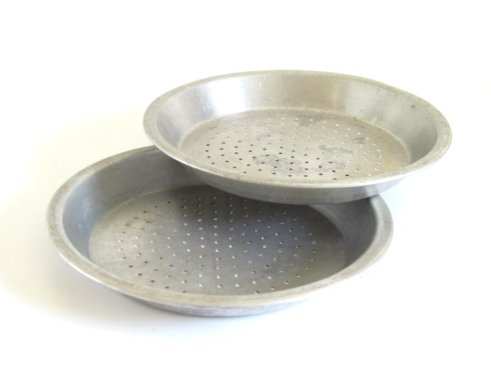 Vintage Pie Pans 35