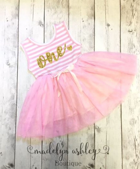 Items similar to Girls Birthday Dress, Personalized Birthday Dress