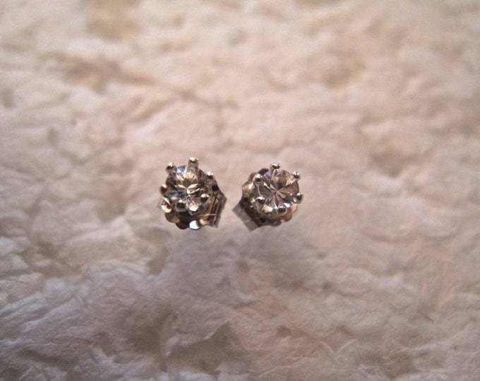 White Sapphire Studs, Petite 3mm Round, Natural, Set in Sterling Silver E899