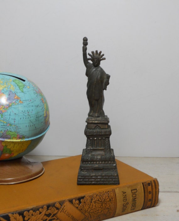Vintage Statue of Liberty Souvenir Cast Metal by simplefolksue