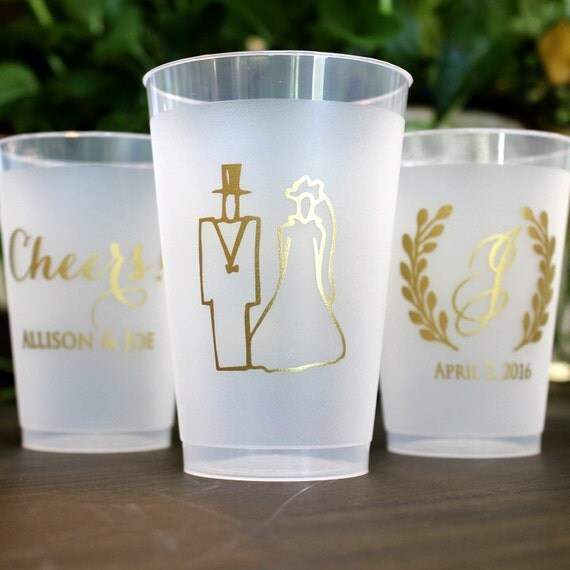 Bride and Groom Shatterproof Wedding Cups Plastic Party Cups