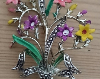 Vintage exquisite marked marcasite flower brooch
