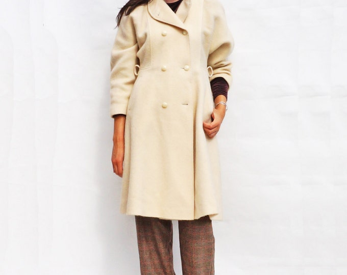 Cream Wool Coat, Vintage 60s Double Breasted Midi Coat, Womens Wool Winter Coat, 1960s Boho Coat, Tailored Coat, Minimal Coat, Long Coat