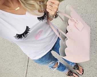 Eyelashes & Lips Women’s Graphic Tee | V-Neck Tee | Beauty | Make-Up | Gift | Trendy | BFF | Best Friend