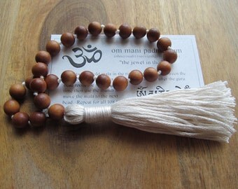 Sandalwood Mala Beads, 27 Bead Mala, Pocket Mala, Meditation Beads, Buddhist Prayer Beads, Japa Mala, Hand Knotted Mala, Small Yoga Mala