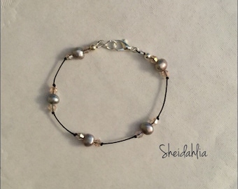 Pearl bracelet, freshwater pear bracelet, dainty bracelet, delicate bracelet, freshwater pearl, pink, gray pearls,pink and gray