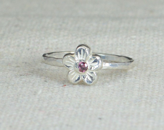 Small Flower Alexandrite Ring, Silver Purple Ring, Flower Ring, Forget Me Not, Flower Jewelry, Sterling Flower Ring, Alexandrite floral ring