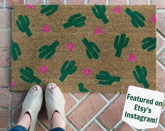 Cactus doormat /Hand painted, Custom welcome mat/ Wedding Gifts / Housewarming Gifts / Funny Doormat / Outdoor Welcome Mat / Summer Doormat