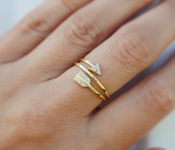 Arrow ring. Sterling silver 18K gold plated arrow ring. Cz