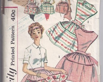 Misses' and Women's Apron with detachable bib/ Patron de tablier pour femme avec haut détachable - 1950